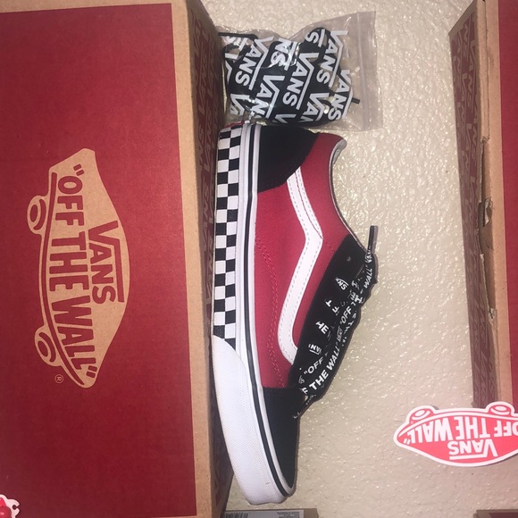 vans black shoe laces